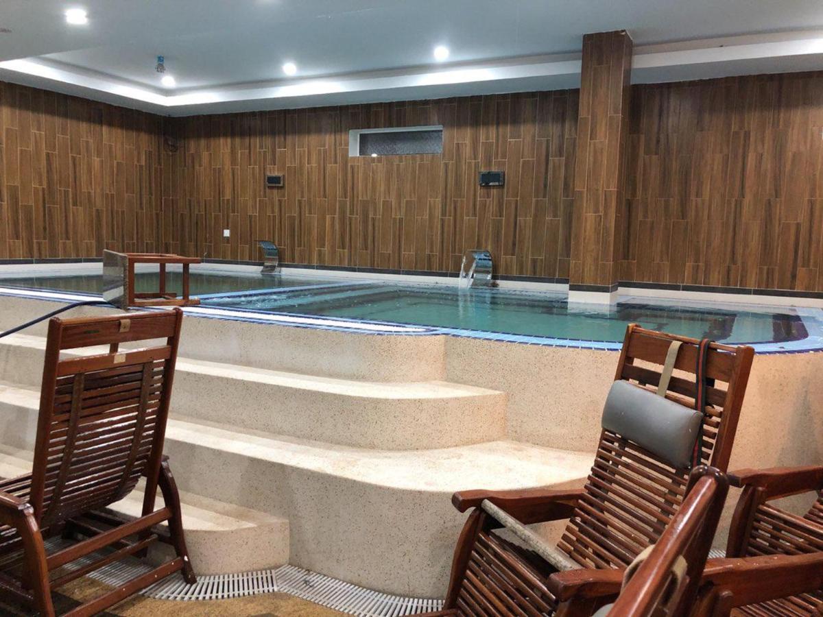 Kampong Thom Royal Hotel מראה חיצוני תמונה